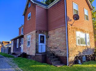 326 30th St #2, McKeesport, PA 15132