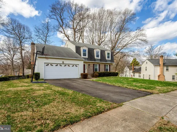 3352 Broken Knife Ct, Annandale, VA 22003