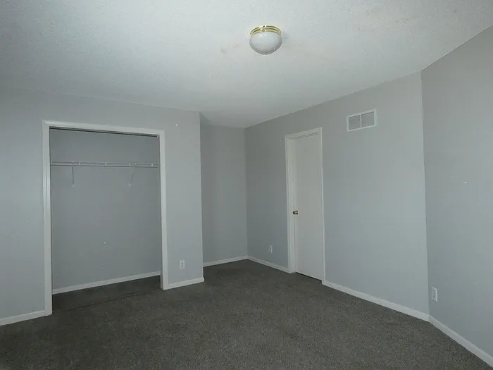 10632 N Locust Ct — Photo 13