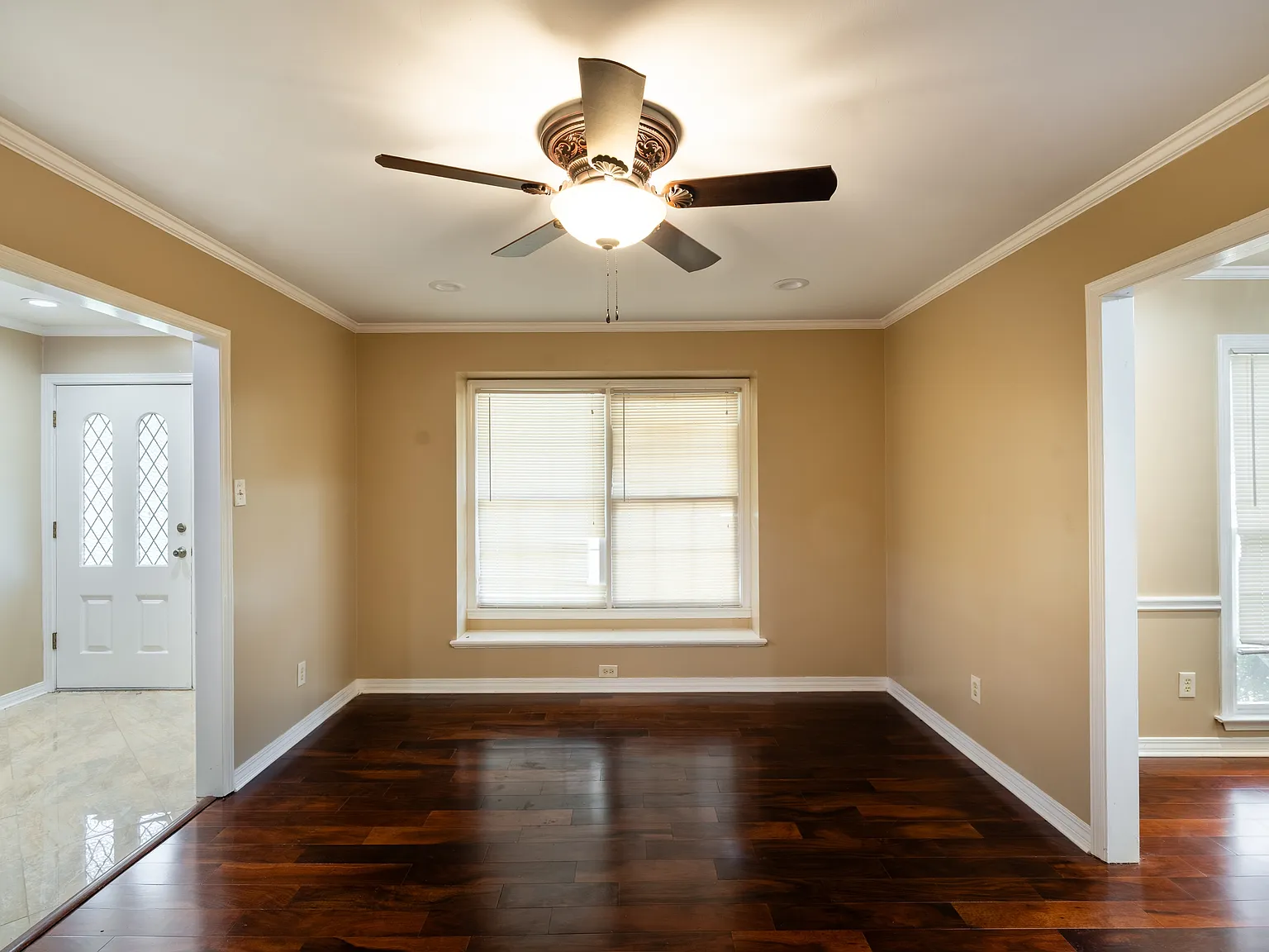 1017 Westbury Drive - 1 — Photo 2