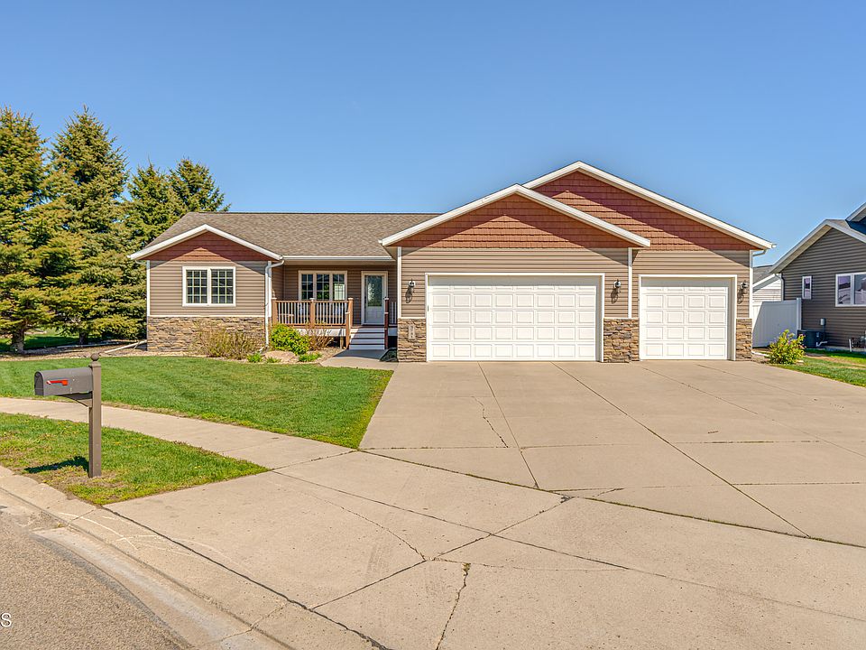 1st image of 3741 High Meadows Cir