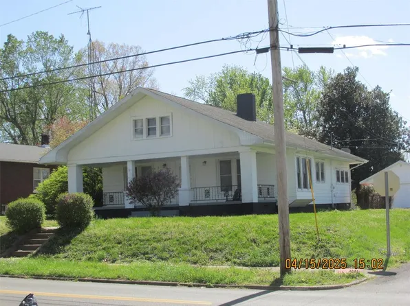 700 Princeton St, Providence, KY 42450