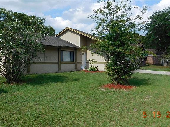 3rd image of 6207 Centennial Dr