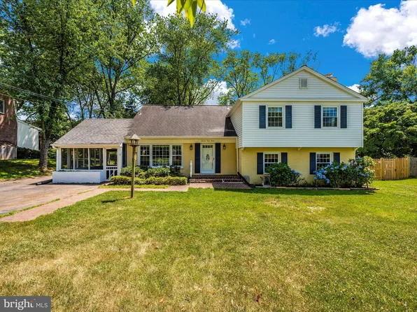 13312 Locksley Ln, Silver Spring, MD 20904