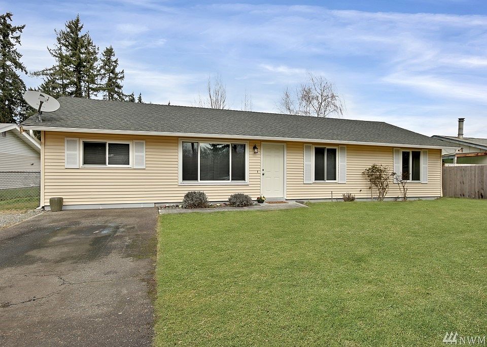 1st image of 123 158th Street Ct E