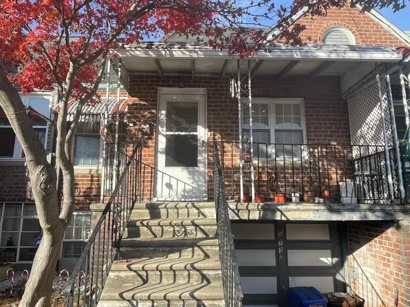 5734 163rd St #2, Fresh Meadows, NY 11365
