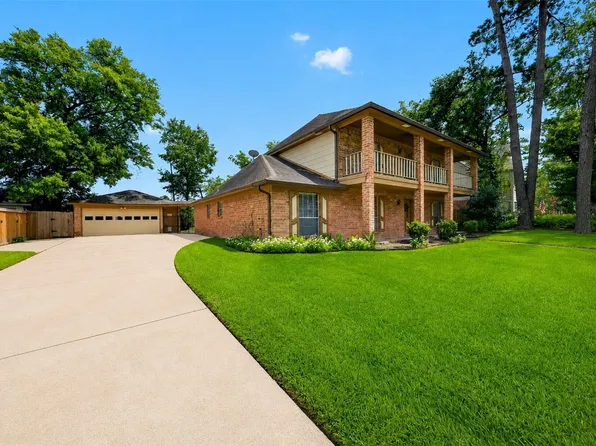 6507 Spring Leaf Dr, Spring, TX 77379