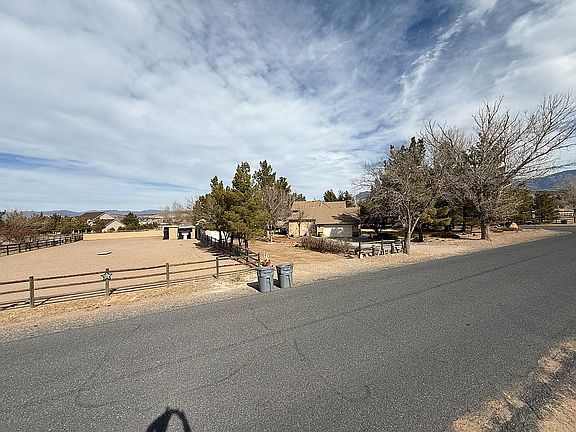 5th image of 466 W Homestead Dr W