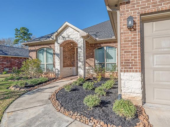 3rd image of 13538 Summer Hill Dr
