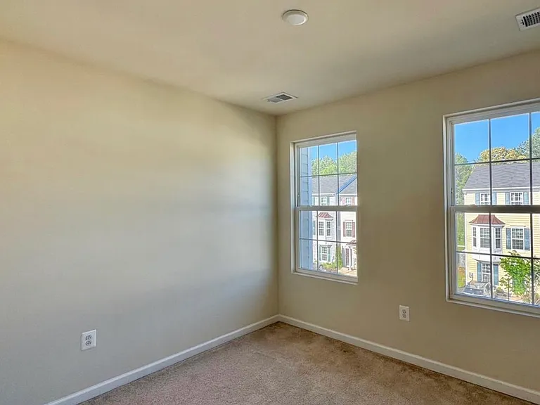 20955 Brunswick Ln — Photo 15