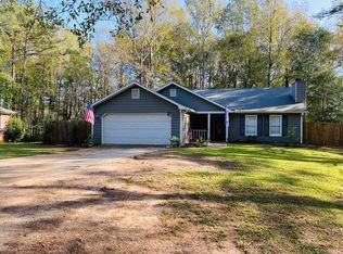 56 Pool Cir, Auburn, GA 30011