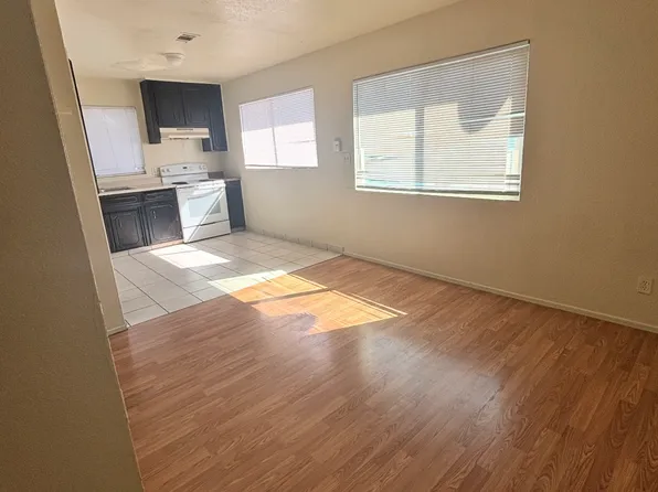140 E Hawkeye Ave #A8, Turlock, CA 95380