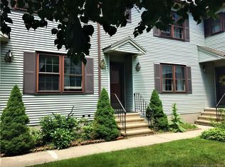 503 Village Dr UNIT 503, Torrington, CT 06790