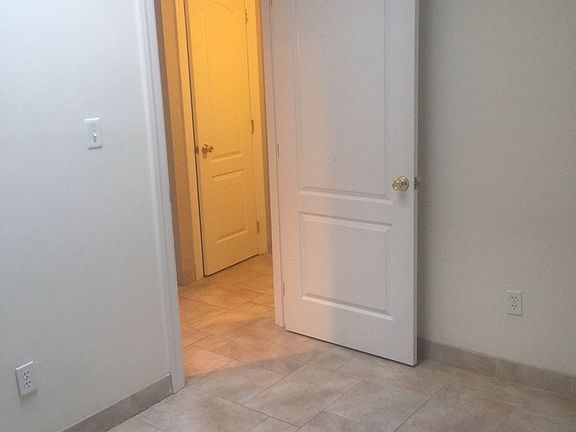 2nd image of 3076 38th St APT 4C