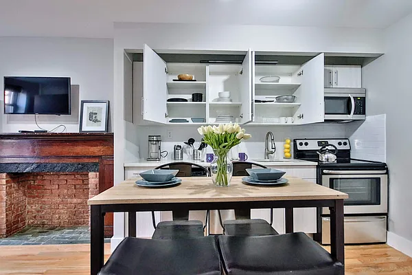 Rented by MetroNest | media 13