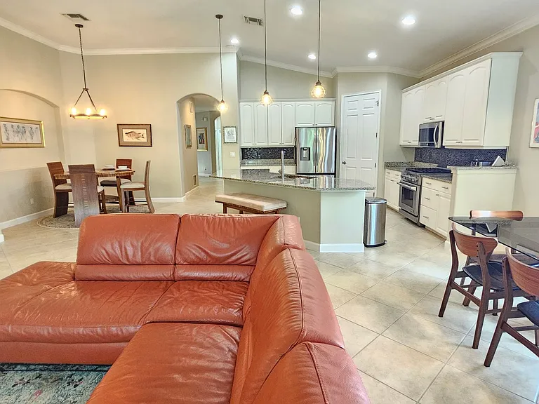 118 Bella Vista Ter #7C — Photo 21
