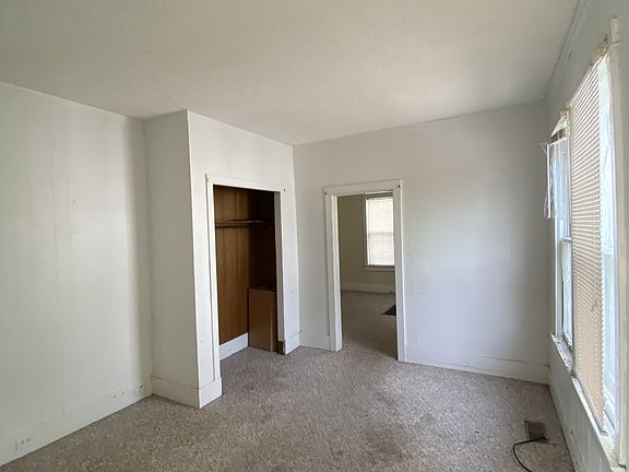 5th image of 725 Gracey Ave