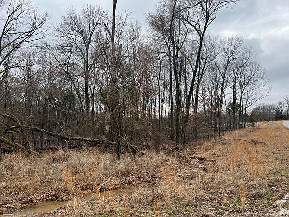 5th image of 70 County Road 1084
