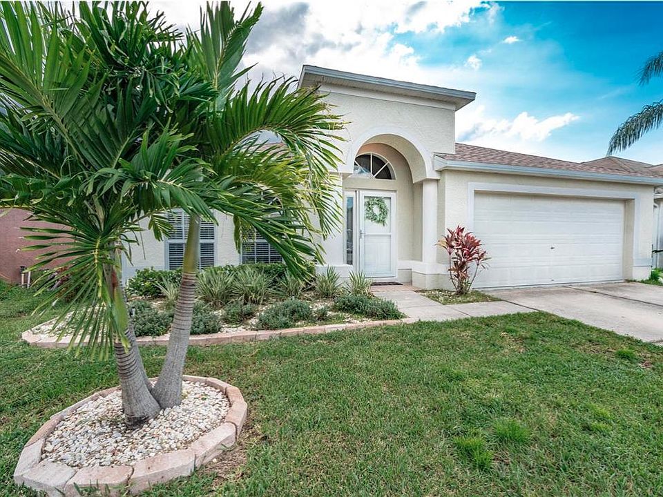 1st image of 7327 Cutwater Ln