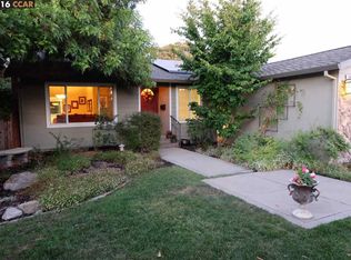 2166 Deerwood Dr, Martinez, CA 94553