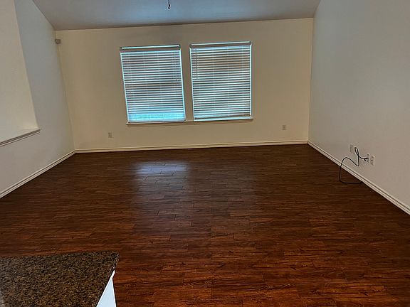 2nd image of 3901 Freds Folly Dr