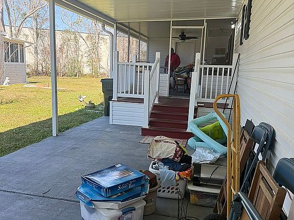 2nd image of 8710 Edgewater St