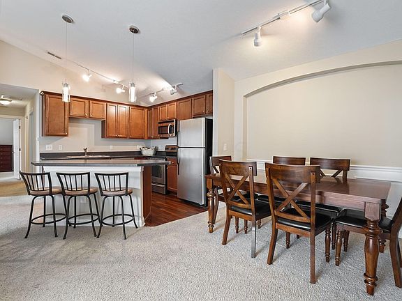 5th image of 5602 Frawley Dr #1