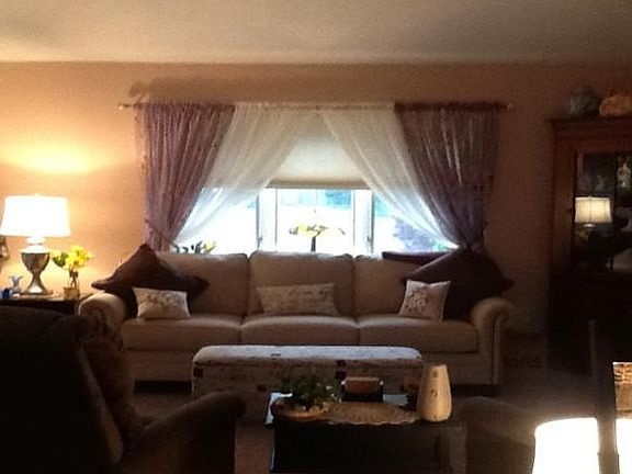 5th image of 224 Vivian Ln