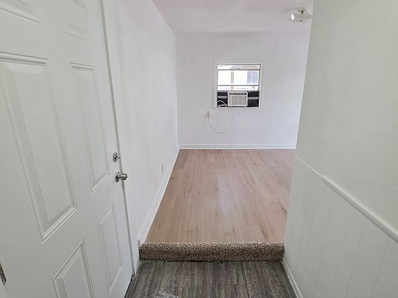 2nd image of 619 Morrell St #1/2