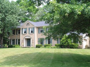 6220 N Shadow Hill Way, Loveland, OH 45140