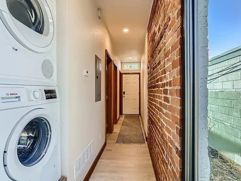 973 Galapago St — Photo 14