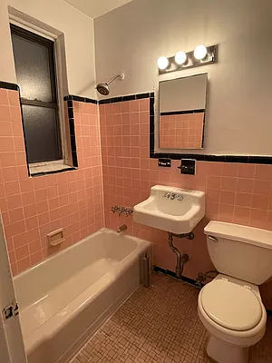 Rented by Eric Goodman Realty Corp | media 10