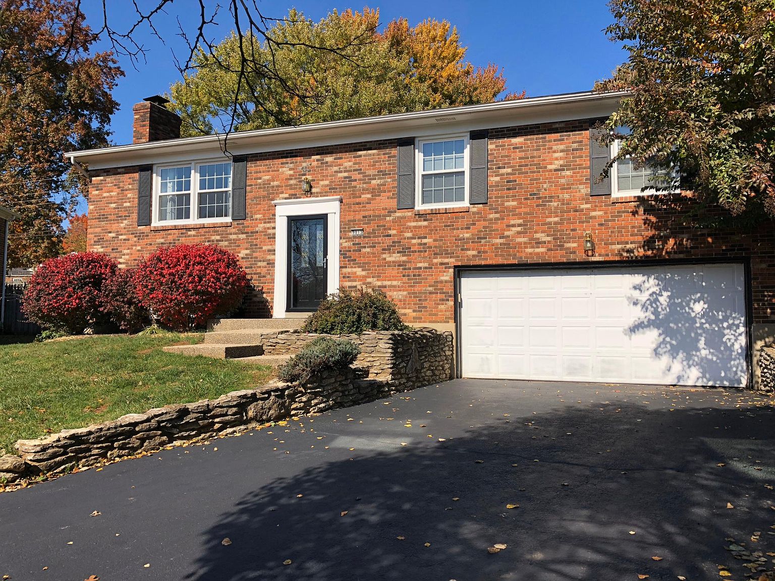9813 Boxford Ct, Meadow Vale, KY 40242 Zillow