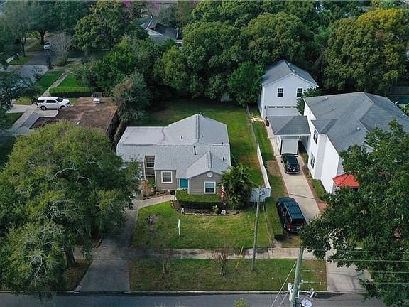 2nd image of 1806 N Westmoreland Dr