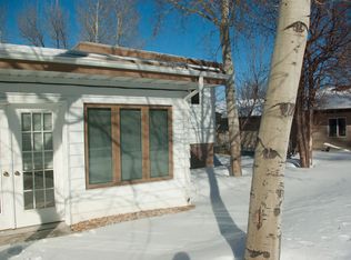 1202 Birch Ln, Cody, WY 82414