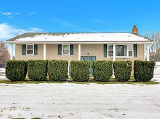 100 Shipton St, Mifflinburg, PA 17844