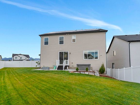 5th image of 2198 N Wild Hyacinth Dr
