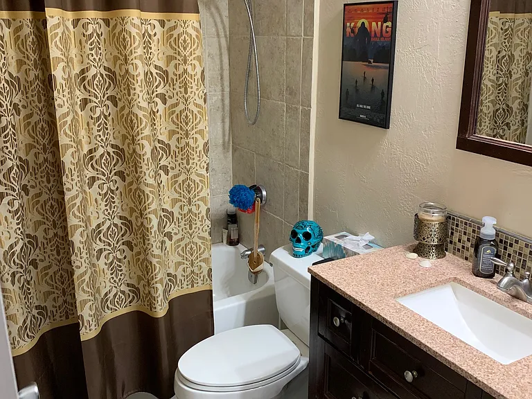 154 W 5th St #111 — Photo 5