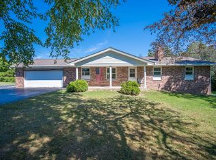 1996 Bittersweet Ln, Cedarburg, WI 53012