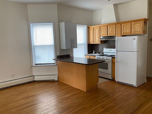 4th image of 91-24 Corona Ave #3