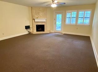 5426 Champions Dr #1, Lufkin, TX 75901