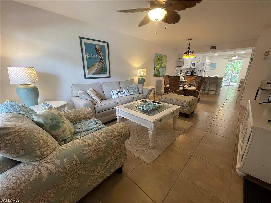 2 bed, 2.0 bath, 1076 sqft, $5,500 — Photo 1