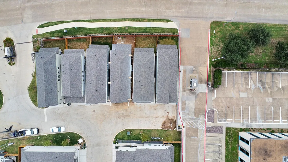 Building Photo - 17129 White Acer Way