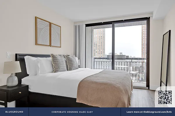 Rented by The Blueground | media 10