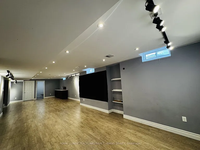3 Tarmack Dr — Photo 25