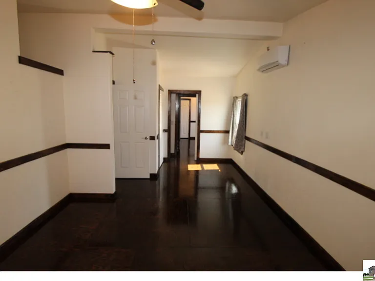 2809 Connell St — Photo 13