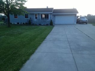 2213 Baldwin Rd, Monroe, MI 48162