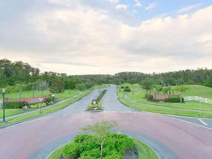 2nd image of 3622 Bristol Cove Ln