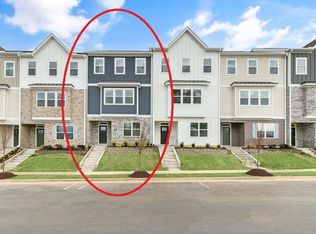 706 Dorset Stream Dr, Fuquay Varina, NC 27526