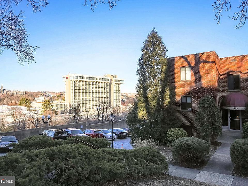 1st image of 1569 N Colonial Ter APT 207Z